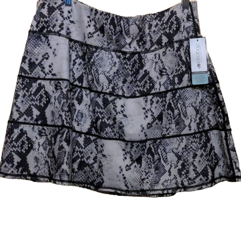 Ideology Women's Plus Snake-Print Pull-On Tiered A-Line Skort White 1X